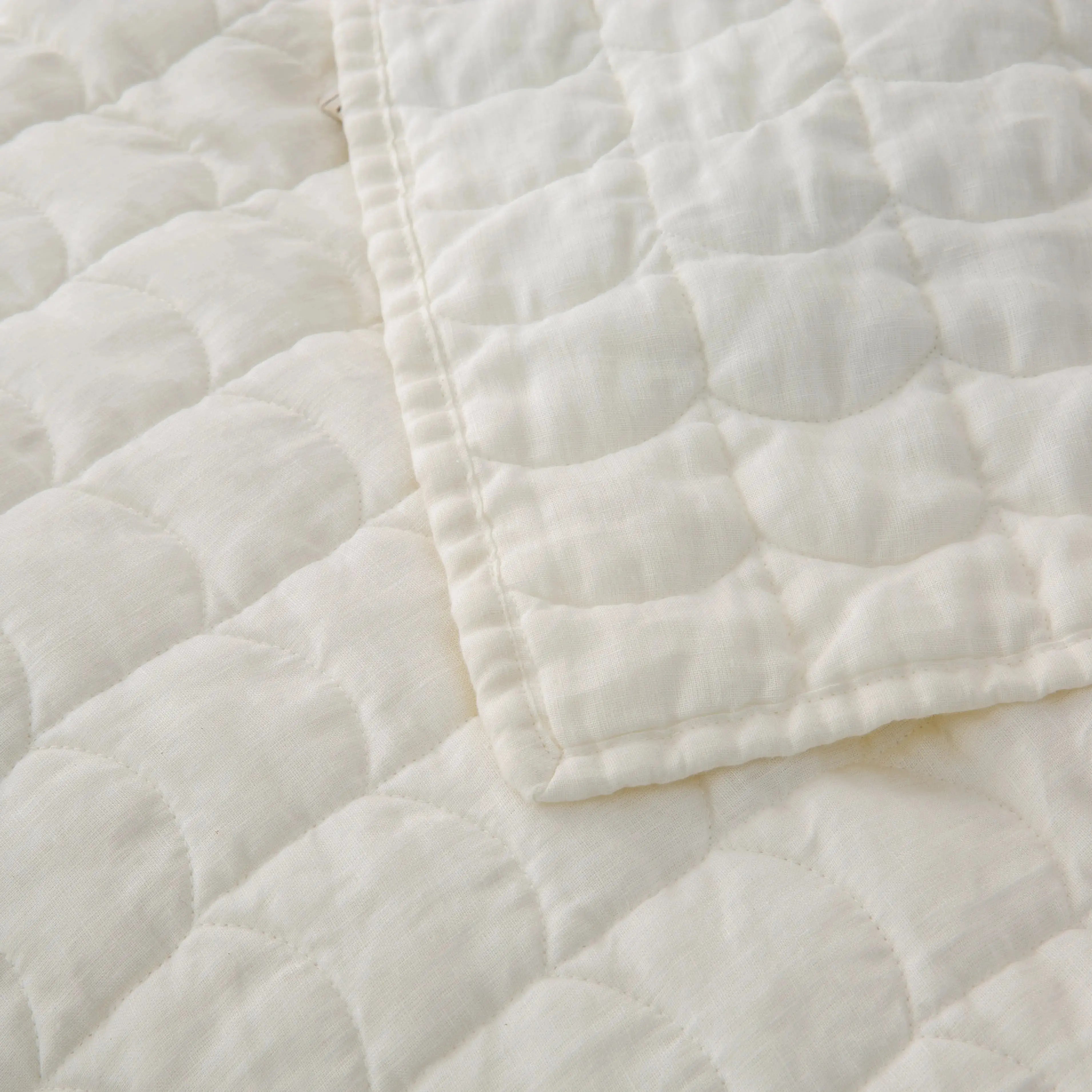 Creamy White 100% Organic Linen Quilt Set with tile pattern - Victory Symbol
