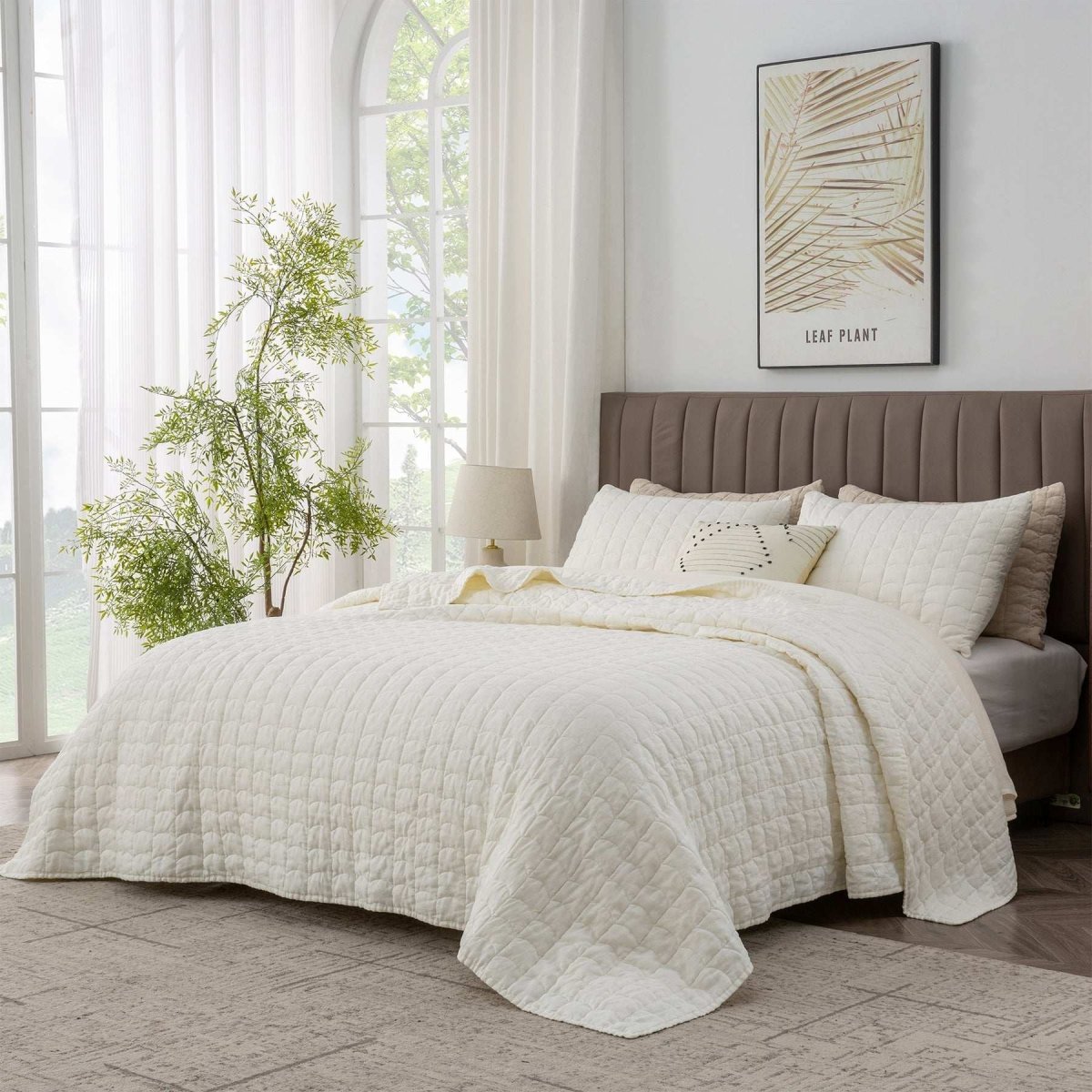 Creamy White 100% Organic Linen Quilt Set With Tile Pattern - Victory Symbol