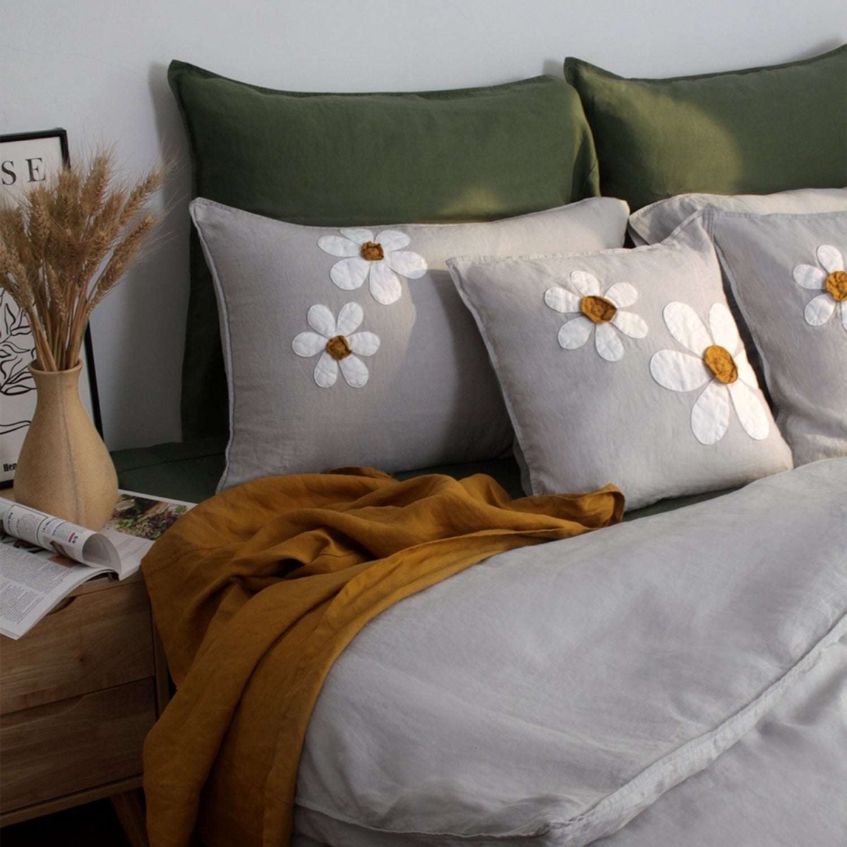 Daisy Flower Applique Embroidery Design 100% Organic Linen Duvet Cover Set - Victory Symbol