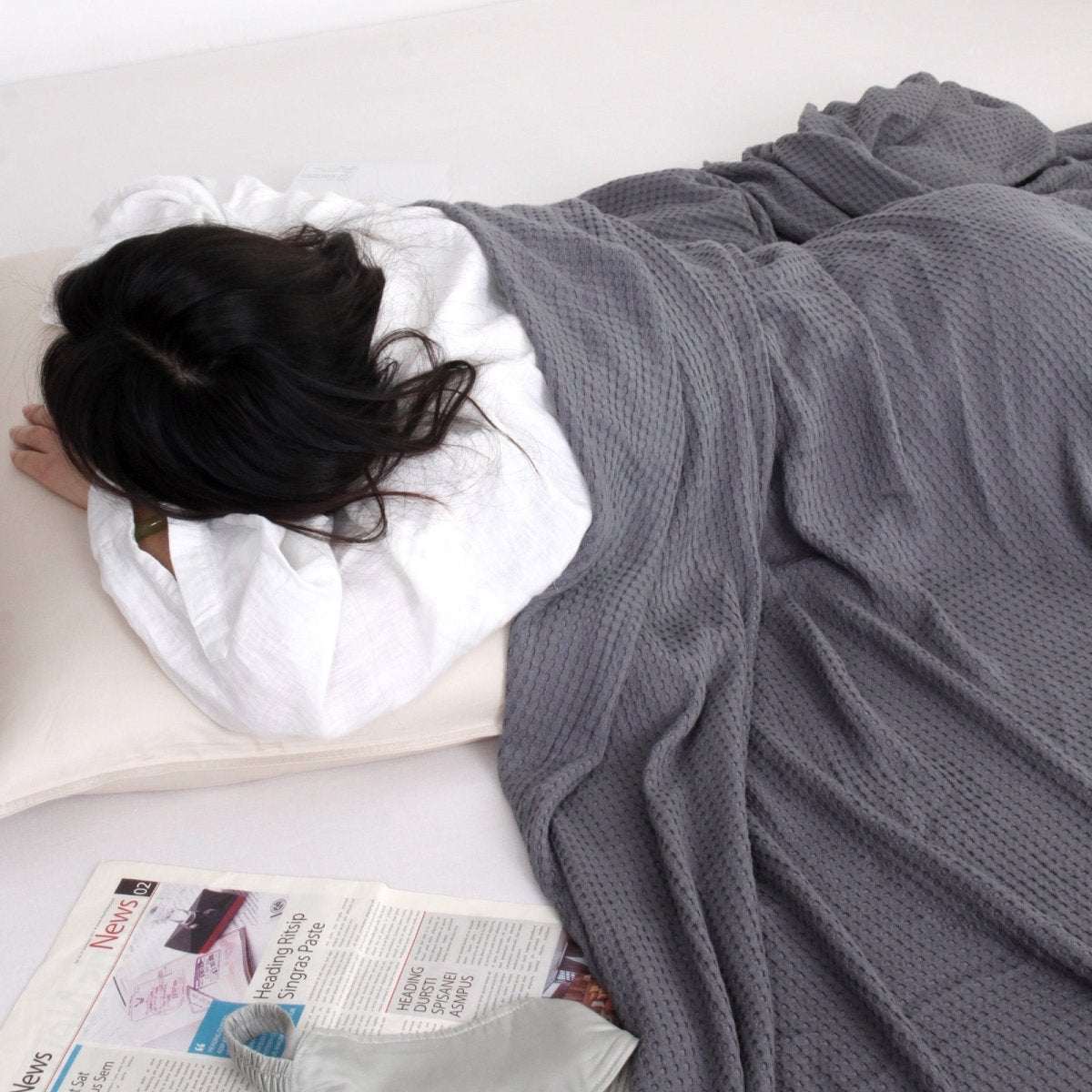 Gray 100% Organic Bamboo Blanket - Victory Symbol