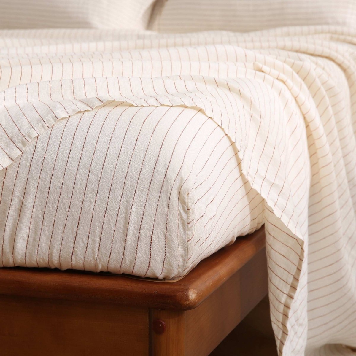 Red Stripe 100% Organic Linen Yarn Dyed Fitted Sheet - Victory Symbol