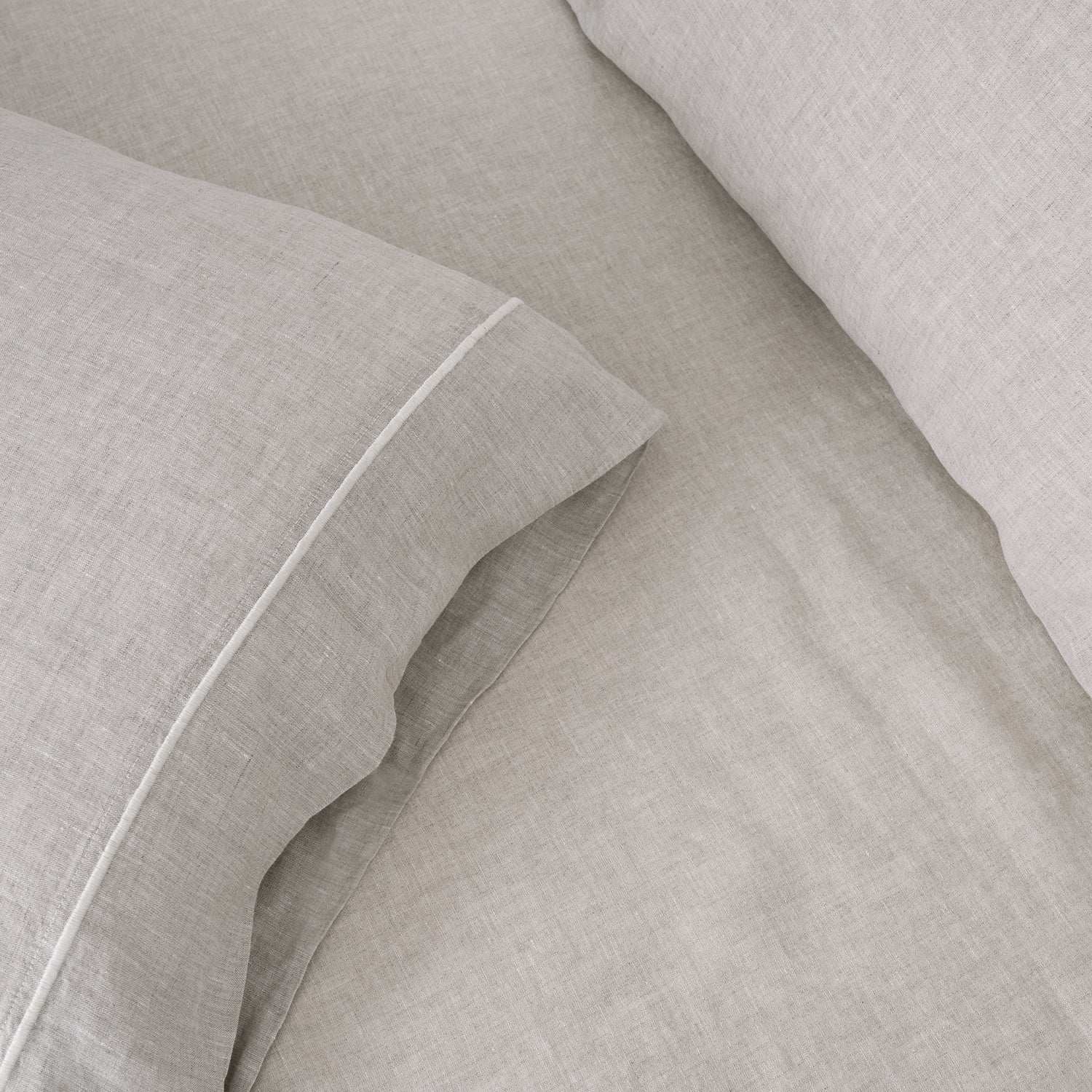 Natural Undyed Linen 100% Organic Linen Pillowcases With Embroidery Line.