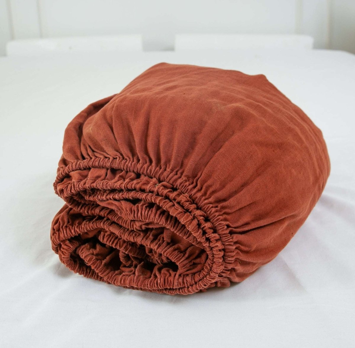 Burgundy 100% Organic Linen Fitted Sheet - Victory Symbol