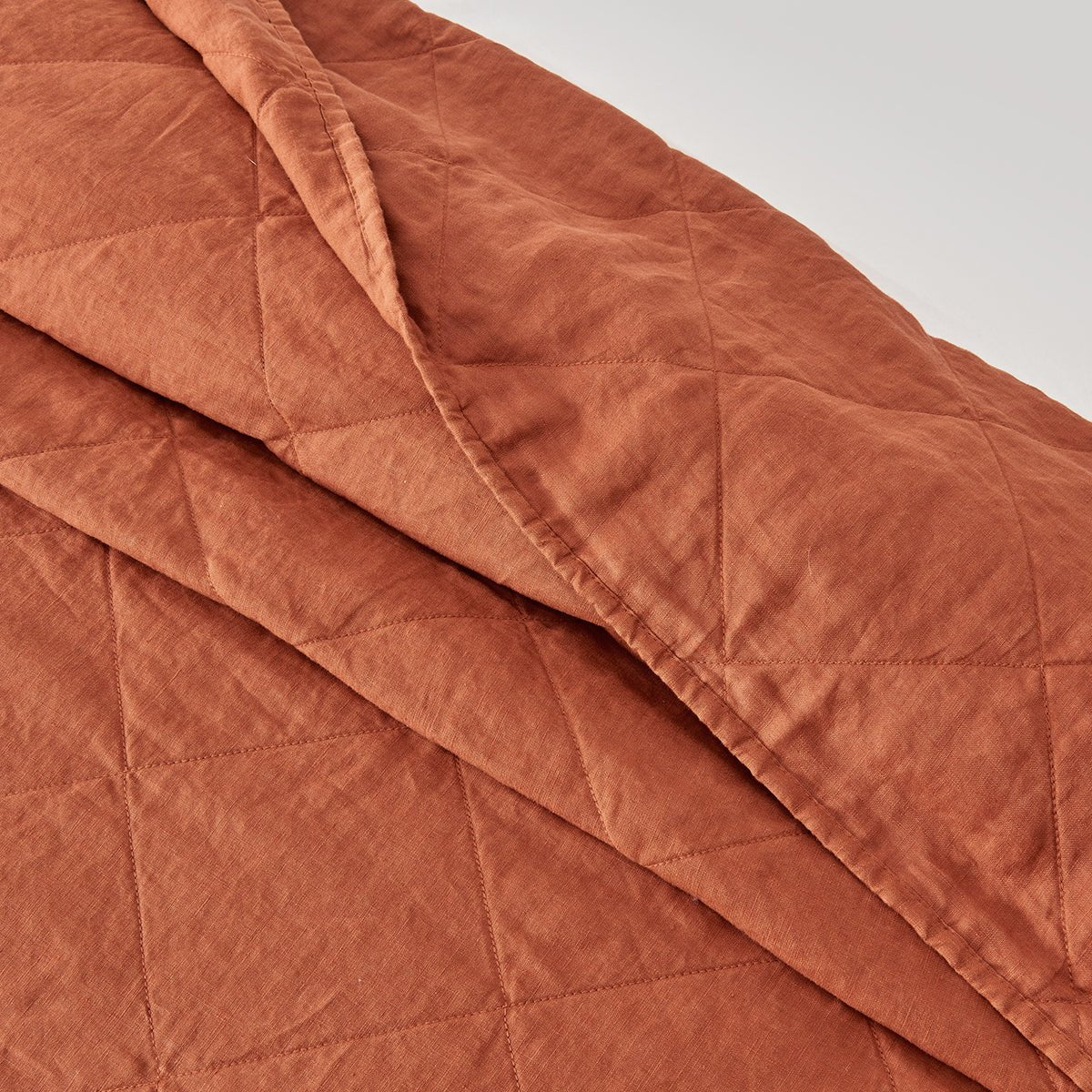 Caramel 100% Organic Linen Quilt Set - Victory Symbol