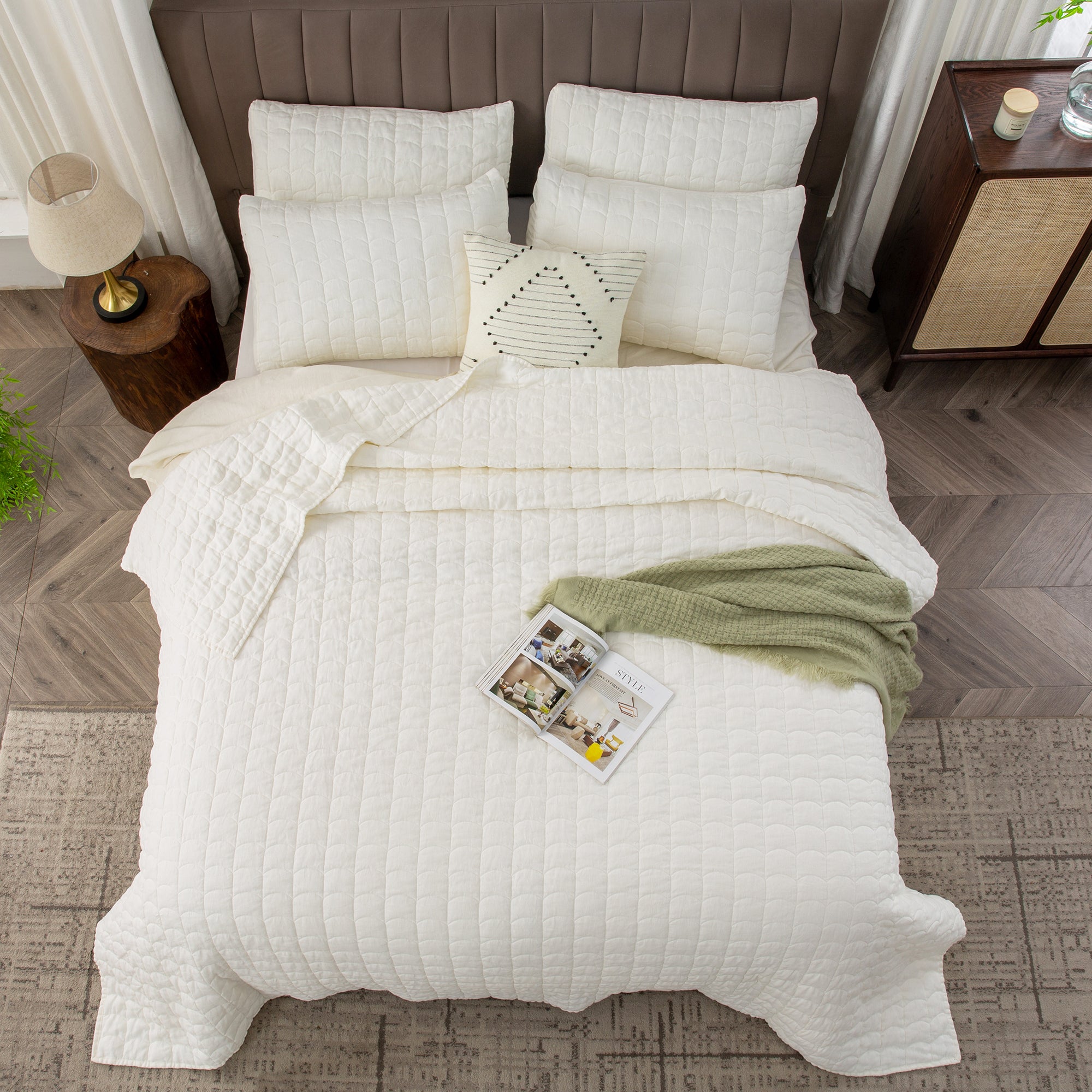 Creamy White 100% Organic Linen Quilt Set with tile pattern - Victory Symbol