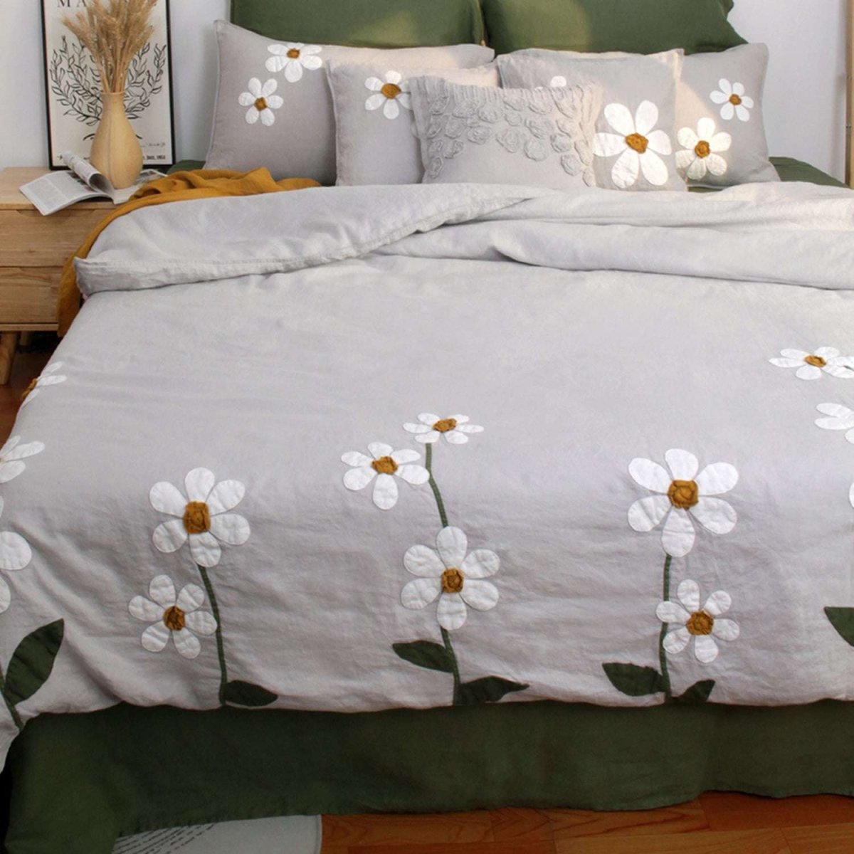 Daisy Flower Applique Embroidery Design 100% Organic Linen Duvet Cover Set - Victory Symbol