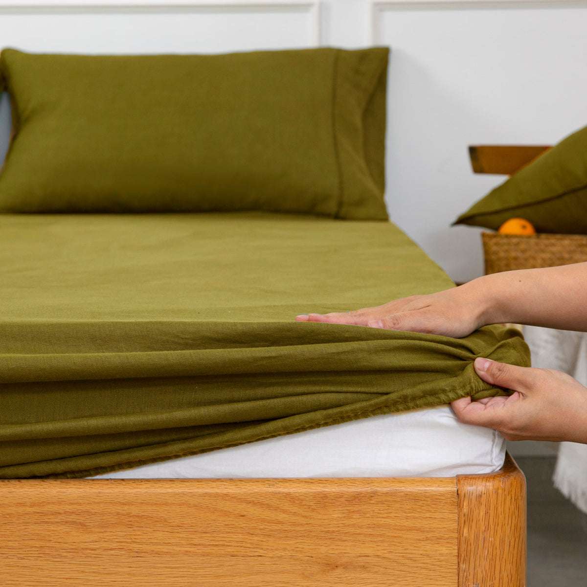 Dark Olive Green 100% Organic Linen Fitted Sheet - Victory Symbol