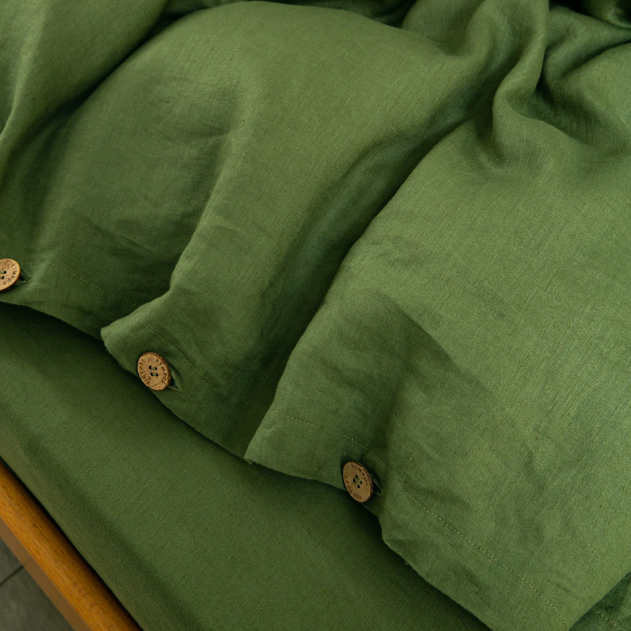 Juniper Green 100% Organic Linen Duvet Cover Set - Victory Symbol