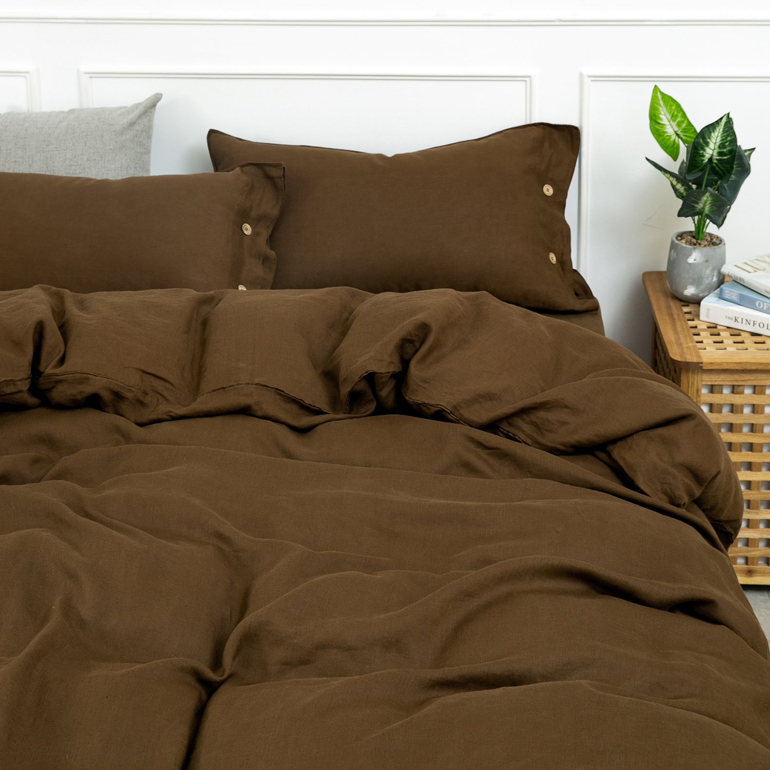 Pinecone Brown 100% Organic Linen Duvet Cover Set - Victory Symbol